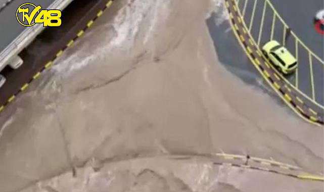 Mekke&#039;de şiddetli yağış, yollar sular altında kaldı