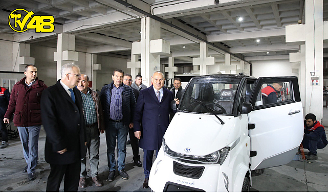 NİĞDE&#039;DE ÜRETİLEN ELEKTRİKLİ OTOMOBİL SATIŞA SUNULDU