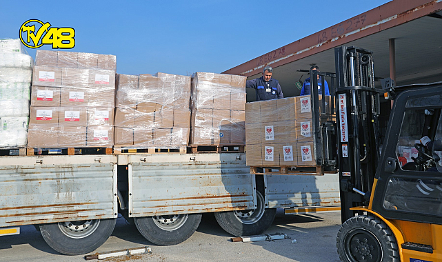 MENTEŞE&#039;DEN AFET BÖLGESİNE YARDIM KOLİLERİ YOLA ÇIKTI