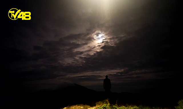 Rus uçakları gökyüzünde UFO arıyor