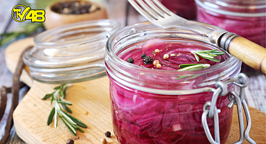 Tam bir şifa deposu mor soğan turşusu tarifi