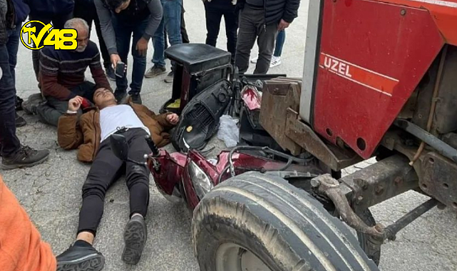 Milas&#039;ta traktöre çarpan motosikletli kurye yaralandı