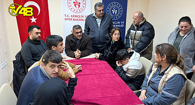 TSD YÖNETİMİ ENGELLİ DEPREMZEDELERLE BULUŞTU