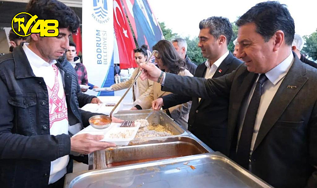Bodrum Belediyesi İlk İftar Yemeğini Yoğun Katılımla Gerçekleştirdi.