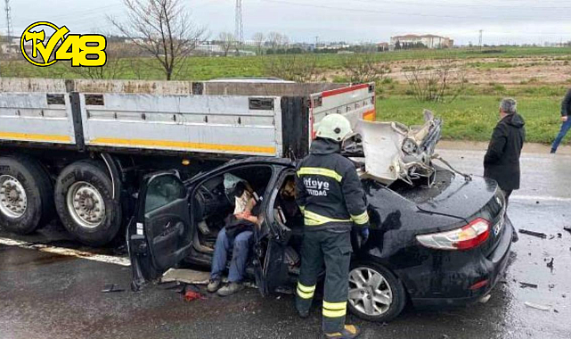 Feci kazada 2&#039;si ağır 5 kişi yaralandı