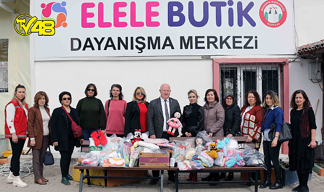 Menteşeli Kadınlar Depremzede Çocuklar İçin Ördü