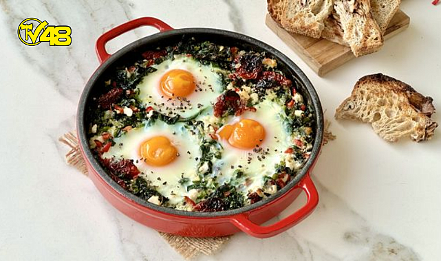 Sahanda peynirli ıspanaklı yumurta tarifi