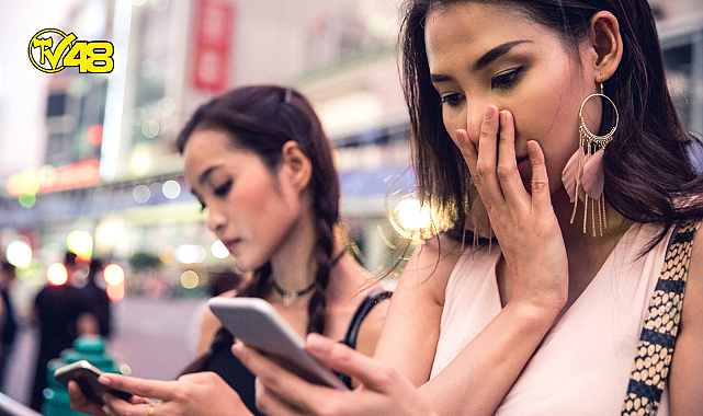 Sosyal medya kız çocuklarını daha olumsuz etkiliyor!