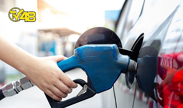 BENZİNE GECE YARISINDAN İTİBAREN 90 KURUŞLUK BİR İNDİRİM YAPILMASI BEKLENİYOR