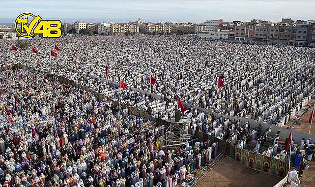 FASLILAR RAMAZAN BAYRAMI&#039;NI KUTLUYOR