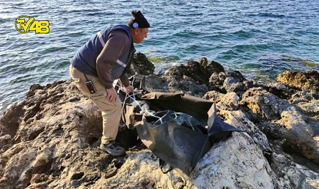 KUŞADASI&#039;NDA KIYIYA BAŞ, KOL VE BACAKLARI OLMAYAN 2 ERKEK CESEDİ VURDU!