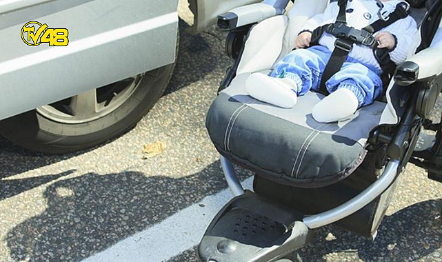 BABASININ TEK İSTEĞİ OTOMOBİLE OTURTMAKTI! PUSETTEN DÜŞEN BEBEK YAŞAMINI YİTİRDİ