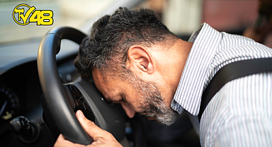 BAYRAMDA YOLA ÇIKACAKLAR DİKKAT! DEĞİŞEN BESLENME ALIŞKANLIKLARI TRAFİKTE UYKUYA NEDEN OLABİLİR