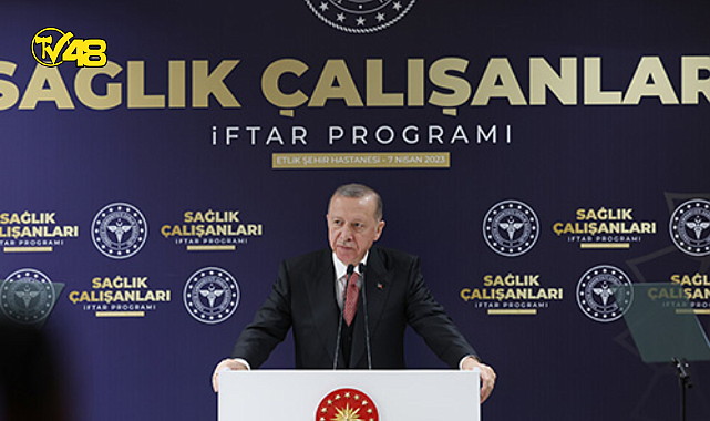 Cumhurbaşkanı Erdoğan, sağlık çalışanlarıyla iftarda bir araya geldi