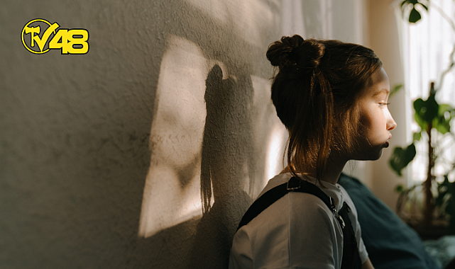 ERGENLERDEN KIRK YAŞINDA İNSAN OLGUNLUĞUNU BEKLEYEMEYİZ