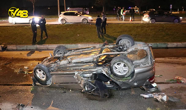 Feci kazada araçtan fırlayan genç kadın hayatını kaybetti, ortaya çıkan bir detay yürek yaktı