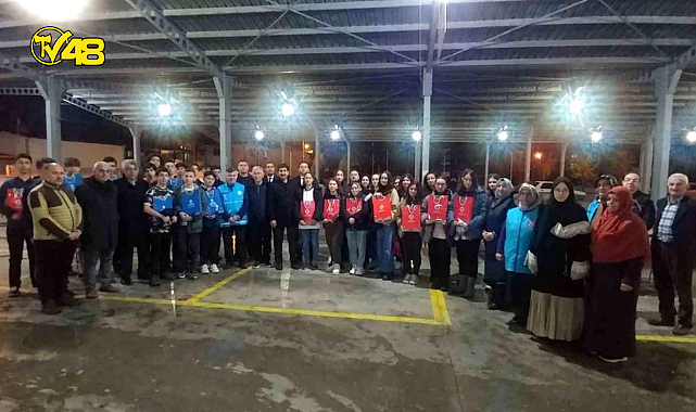 Köyceğiz&#039;de iftara katılan öğrencilere diş kirası