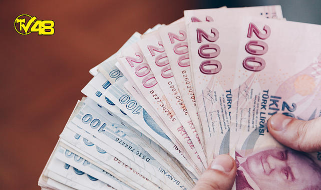 TEMMUZ AYINDAKİ ARA ZAM İLE ASGARİ ÜCRET 10 BİN TL SEVİYELERİNDE GÖRÜLÜYOR!