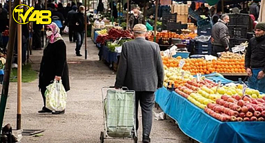 TÜRK-İŞ: AÇLIK SINIRI 10 BİN TL, YOKSULLUK SINIRI 33 BİN TL