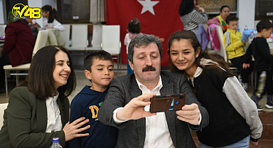 Vali Orhan Tavlı Yetimler Gününde Çocuklarla İftarda Bir Araya Geldi