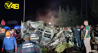 HATAY'DA KATLİAM GİBİ KAZA 12 ÖLÜ 32 YARALI