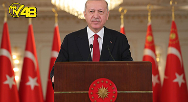 CUMHURBAŞKANI ERDOĞAN, BABASININ VE KENDİSİNİN ÖNCEKİ MESLEĞİNİ ÖRNEK GÖSTEREREK 1 MAYIS'I KUTLADI