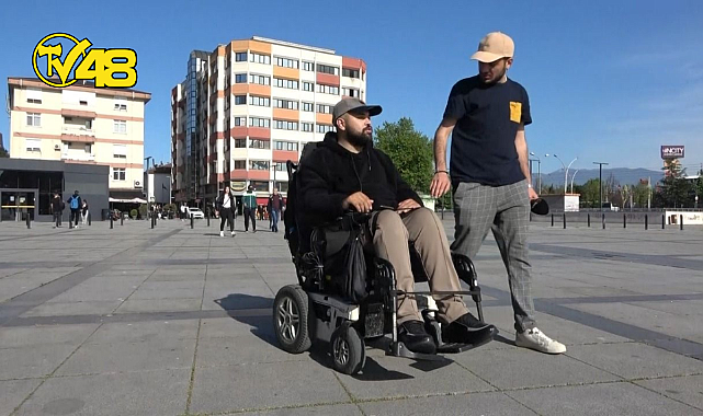 MUĞLA&#039;DA İSKELEDE SUYA DÜŞEN GENÇ OMURİLİK FELCİ GEÇİRDİ!