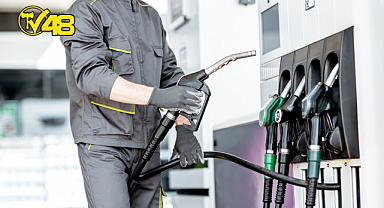 SEÇİM SONRASI İLK ZAM BENZİNE