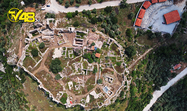 BEÇİN ANTİK KENTİ&#039;NDE MİLATTAN ÖNCE 6. YÜZYILA KADAR KALINTILAR BULUNDU