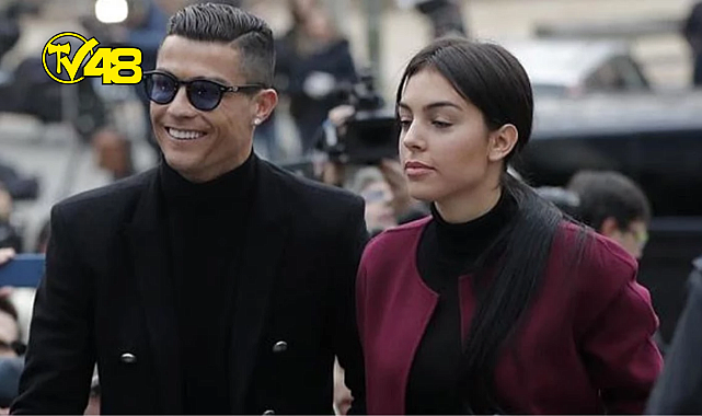 CRİSTİANO RONALDO VE GEORGİNA RODRİGUEZ ARALARINDA SÖZLEŞME İMZALADILAR