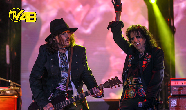 JOHNNY DEPP, HOLLYWOOD VAMPİRES İLE TÜRİYE&#039;DE KONSER VERDİ