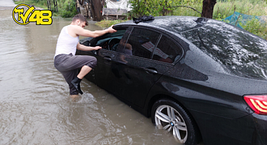 ŞİDDETLİ YAĞMUR VE SEL FELAKETE NEDEN OLDU!