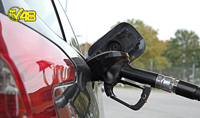 CUMA GÜNÜ POMPAYA YANSIYACAK! MOTORİNE BİR ZAM DAHA