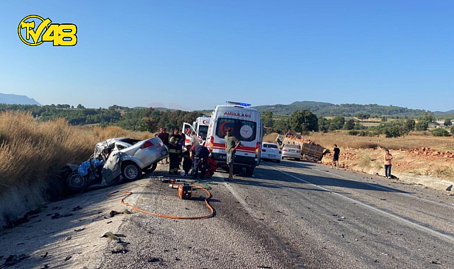 FECİ KAZADA 2 KİŞİ HAYATINI KAYBETTİ 1 KİŞİ YARALANDI