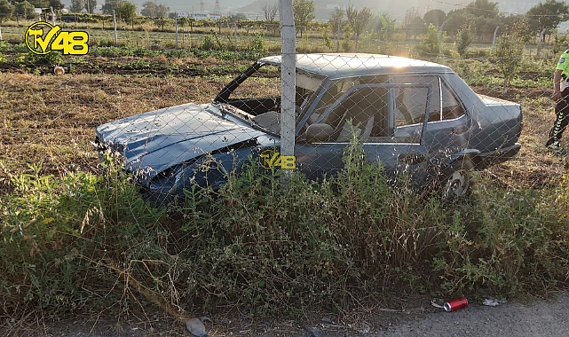 MİLAS CUMHURİYET MAHALLESİNDE ALKOLLÜ SÜRÜCÜ ARACA ÇARPARAK TARLAYA UÇTU!