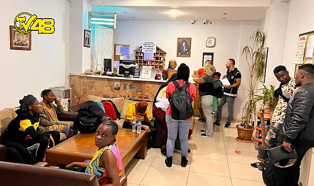 MUĞLA&#039;DA DÜZENSİZ GÖÇ UYGULAMASI: 35 KİŞİ YAKALANDI!