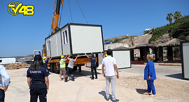 SAHİLDEKİ 22 KONTEYNERİ BELEDİYE EKİPLERİ KALDIRDI