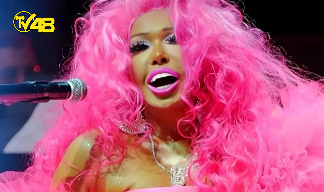 BARBİE AKIMINA UYANLARDAN BİRİDE BÜLENT ERSOY OLDU