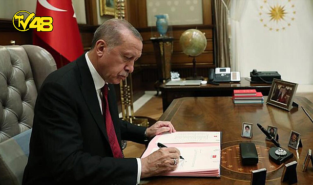 FAKÜLTE VE ENSTİTÜLERDE İSİM VE AD DEĞİŞİKLİKLERİ YAPILDI