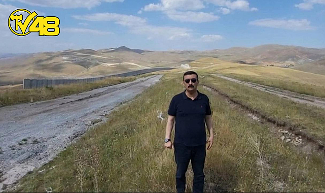 İYİ PARTİ MİLLETVEKİLİ SELÇUK TÜRKOĞLU SINIRI KAÇAK GEÇEREK,TÜRKİYE-İRAN SINIRINDAKİ  &#039;İHMALLERİ&#039; GÖSTERDİ