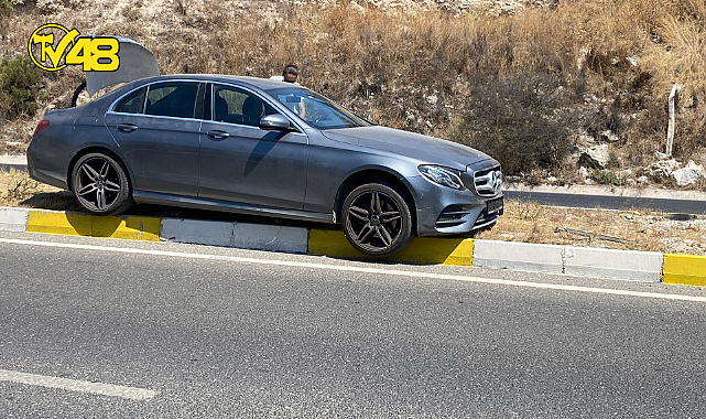 MİLAS GİRİŞİ MEZARLIK KAVŞAĞINDA ARAÇ REFÜJE ÇIKTI!