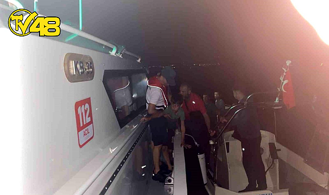 MUĞLA&#039;DA YUNANİSTAN UNSURLARINCA GERİ İTİLEN 51 DÜZENSİZ GÖÇMEN KURTARILDI