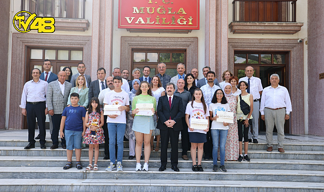 MUĞLA&#039;NIN LGS ŞAMPİYONLARI ÖDÜLLENDİRİLDİ