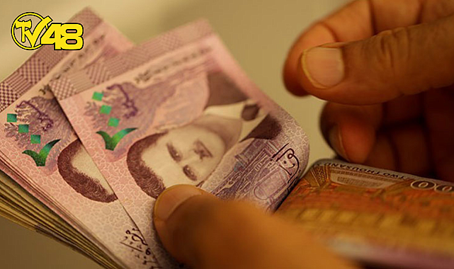 SURİYE&#039;DE EMEKLİ VE MEMURA YÜZDE 100 ZAM