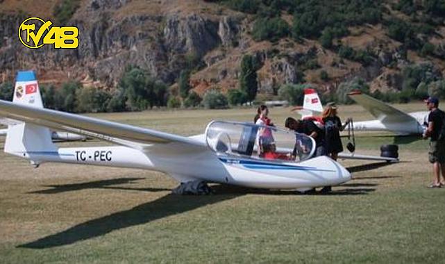 TÜRK HAVA KURUMU&#039;NUN BU YIL İKİ KEZ DÜZENLEMİŞ OLDUĞU HAVACILIK FESTİVALİ BAŞLADI!