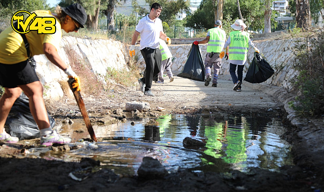 BODRUM BELEDİYESİ GÜMBET DOLGU ALANINDA TEMİZLİK ÇALIŞMASI YAPILDI
