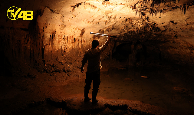 DOĞU İBEYRA&#039;DA PALEOLİTİK SANATIN EŞSİZ BİR ÖRNEĞİ BULUNDU