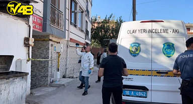 UYUŞTURUCU KULLANAN GENÇ, HALA VE BABAANNESİNİN BOĞAZINI KESTİ