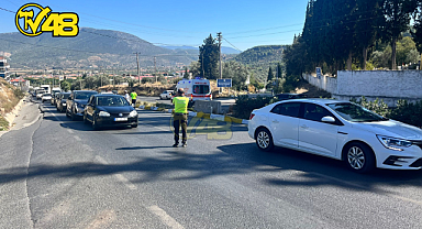 MİLAS-BODRUM KARAYOLUNDA ARAÇ YAYAYA ÇARPTI