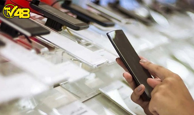 ÜNİVERSİTELİ ÖĞRENCİLERE TELEFON DESTEĞİ RESMİ GAZETE&#039;DE YAYINLANDI!